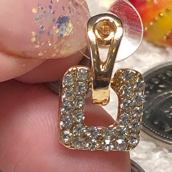 Light Gold rhinestone earrings NWOT- shiny SQUARES - Picture 3 of 9
